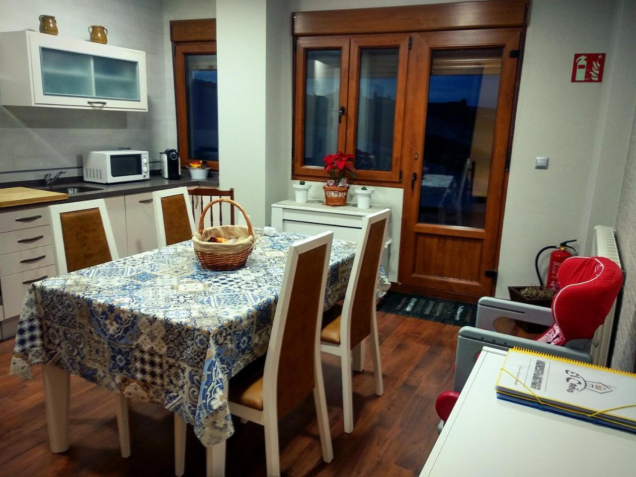 Casa Rural El Cano Nava del Rey Екстериор снимка